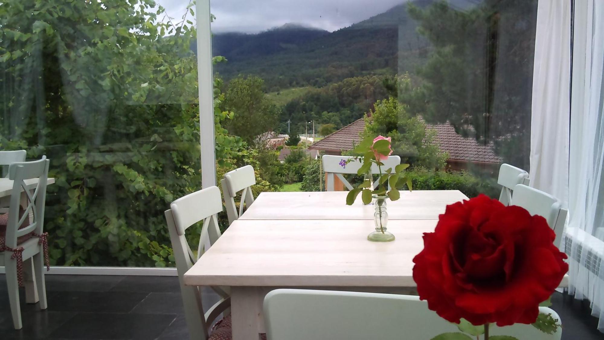 Hotel Rural Casa Roja Кадаведо Екстериор снимка