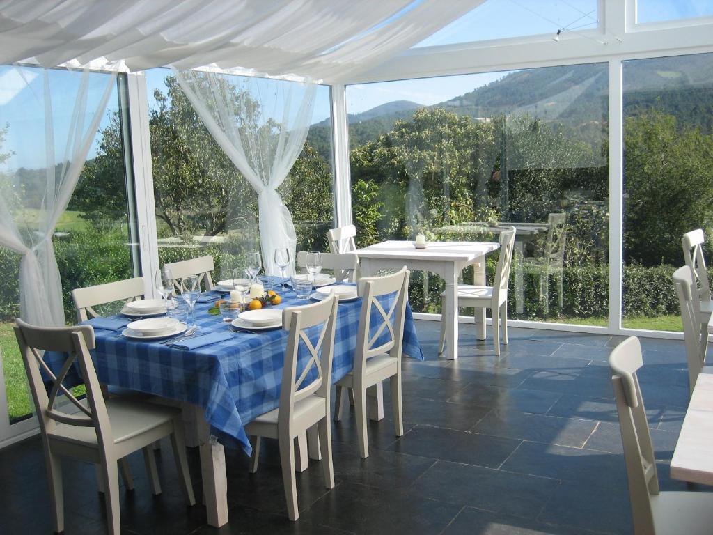 Hotel Rural Casa Roja Кадаведо Екстериор снимка